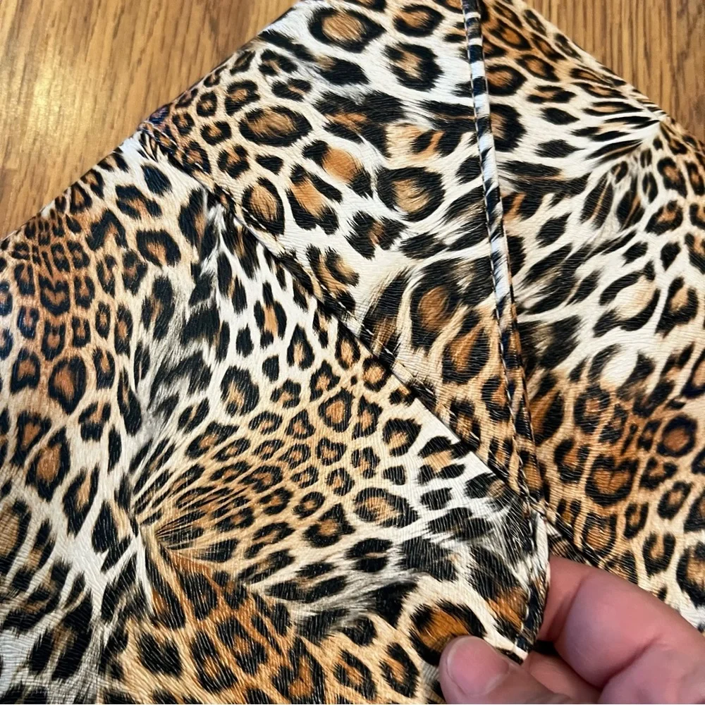 Leopard Print Clutch - Picture 5 of 13